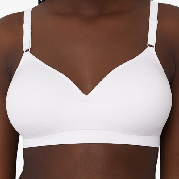 Fruit of the Loom Women's Seamless Wire Free Push-up Bra [2 Pack] - Picture 1 of 10